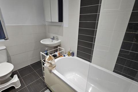 6 bedroom house to rent, Langdale Avenue, Leeds LS6