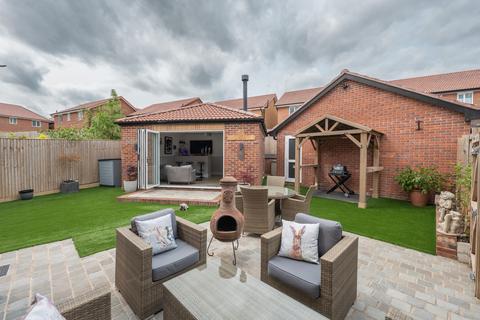 4 bedroom detached house for sale, Harlequin Drive, Worksop, S81