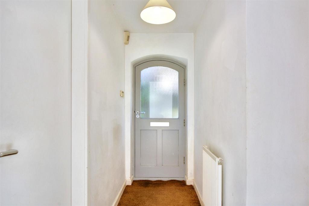 Ground Floor Hallway 1.jpeg