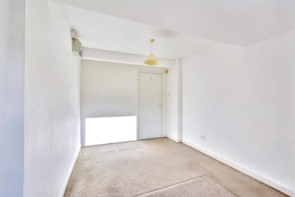 Ground Floor Bedroom 1 2.jpeg