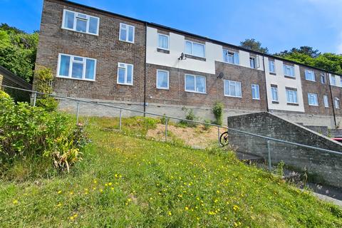 18 Brynglas Road, Llanbadarn Fawr, Aberystwyth, SY23 3QR
