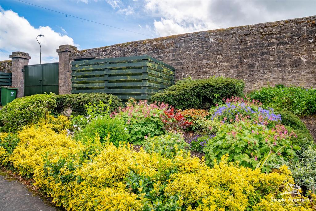 DSC07785-HDR.jpg