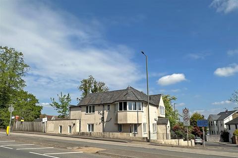 Woodlands Road, Redhill
