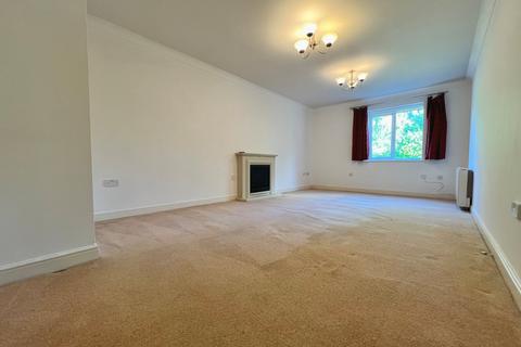 2 bedroom flat to rent, Yew Tree Lane, Solihull, West Midlands, B91