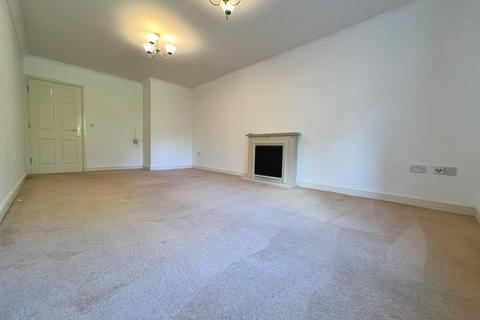 2 bedroom flat to rent, Yew Tree Lane, Solihull, West Midlands, B91