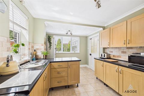 71 Station Road, Hatton, Derby, DE65 5EJ