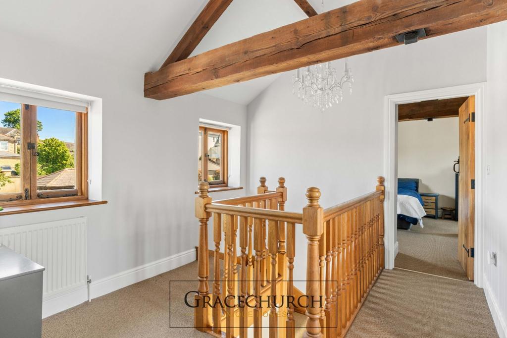 Galleried landing