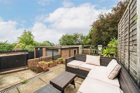 undefined, Randall Avenue, London NW2