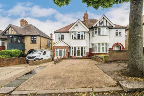 Randall Avenue, London NW2