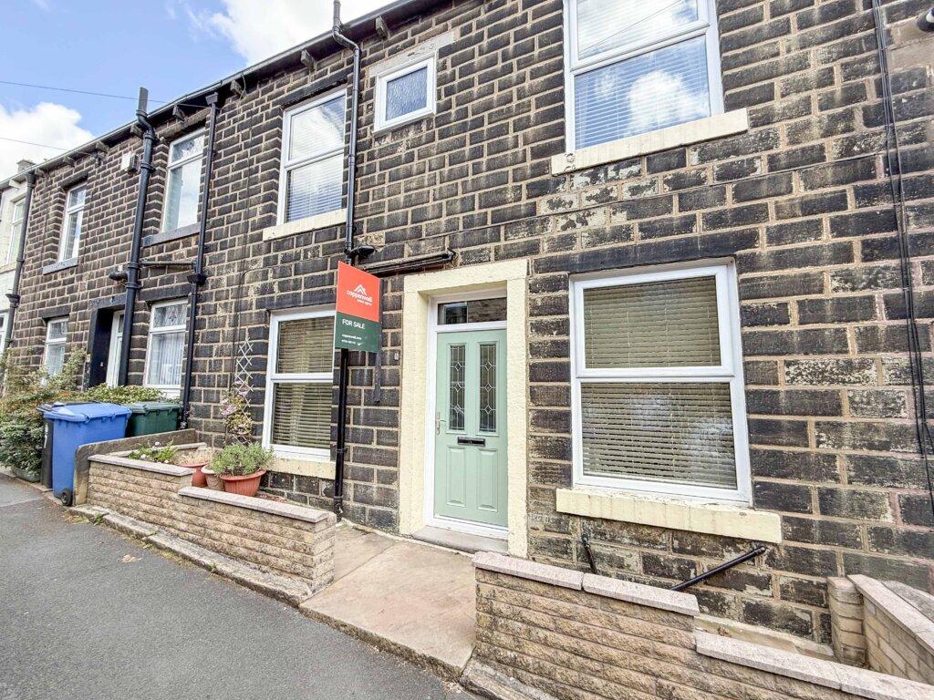 Stacksteads Bacup Church Street, Stacksteads, Bacup 2 bed terraced house - £95,000