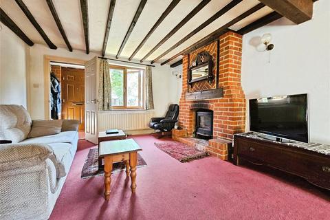 undefined, Tweseldown Road, Church Crookham, Fleet