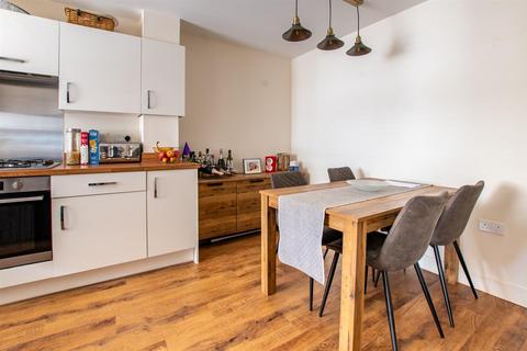 8 Champion Road, Bitton, Bristol, BS30 6AD