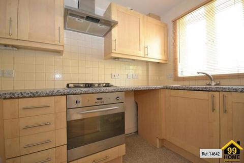 17 Mermaid Close, Northfleet, Gravesend, DA11 9EF