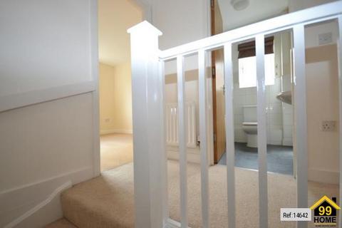 17 Mermaid Close, Northfleet, Gravesend, DA11 9EF