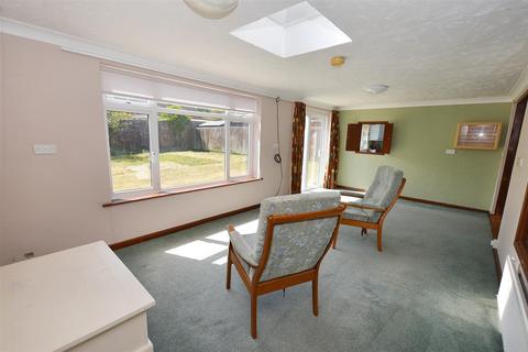 3 bedroom chalet for sale, Norfolk Road, Sheringham