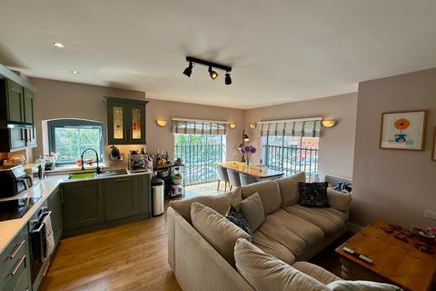 2 bedroom flat for sale, Chapeltown Street, Manchester, M1