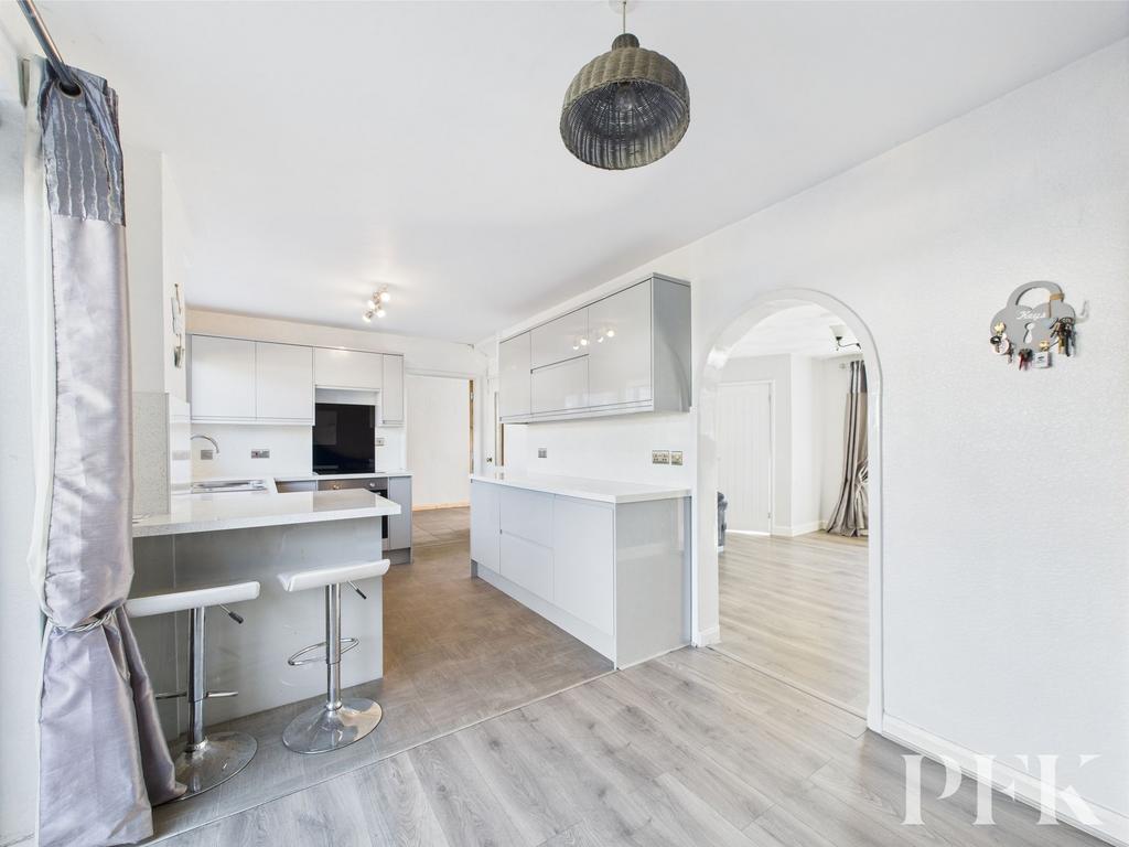 Dining / Kitchen
