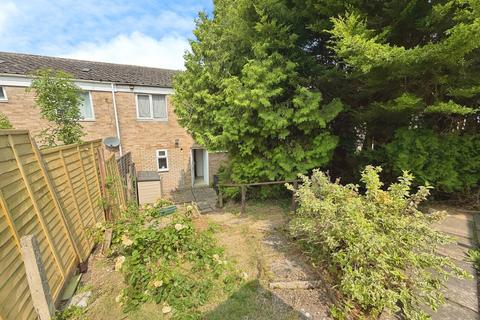 1 bedroom ground floor maisonette for sale, 7B, Beatty Close, Daventry, Northamptonshire NN11 4LT