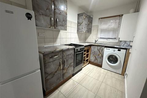 2 bedroom maisonette for sale, Ringstead Road, London, SE6
