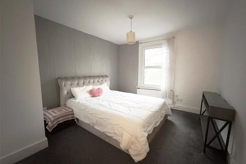 2 bedroom maisonette for sale, Ringstead Road, London, SE6