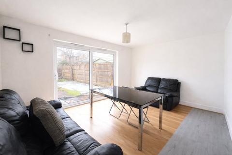 undefined, Ringstead Road, London, SE6