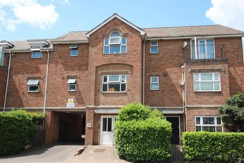 undefined, KINGSTON ROAD, LEATHERHEAD, KT22