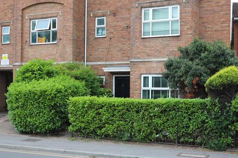 undefined, KINGSTON ROAD, LEATHERHEAD, KT22