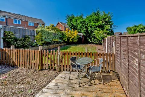 33 Bond Way, Hednesford, Cannock, WS12 4SW