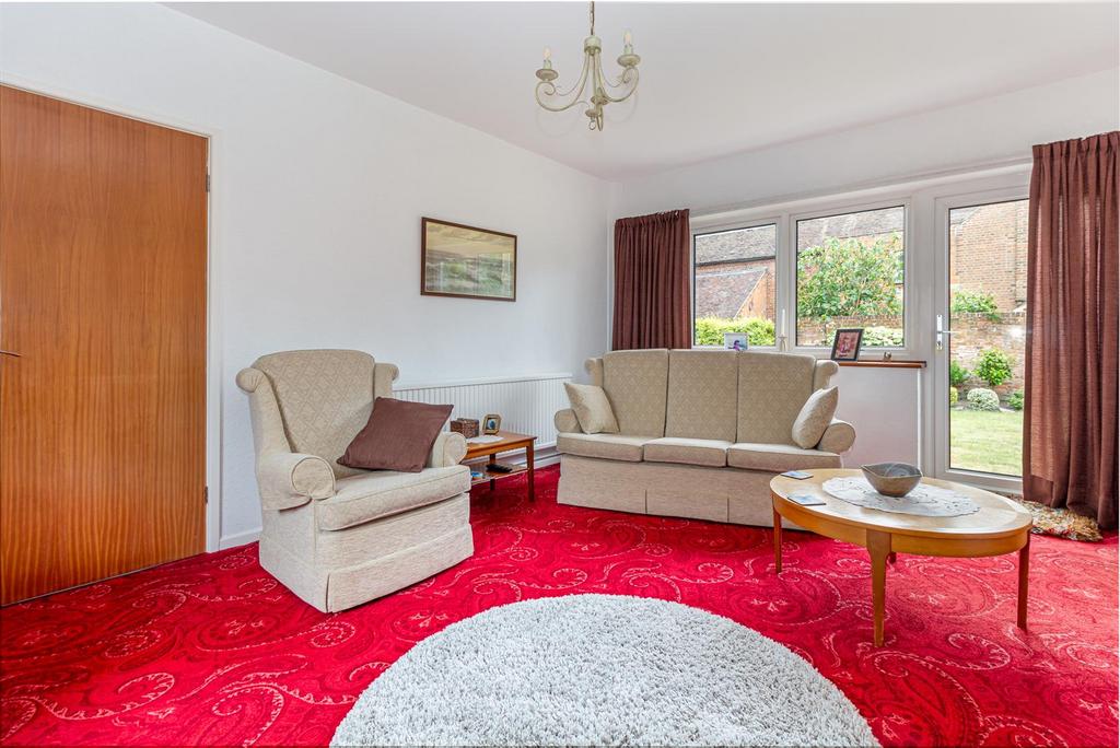 Living-room-4.jpg