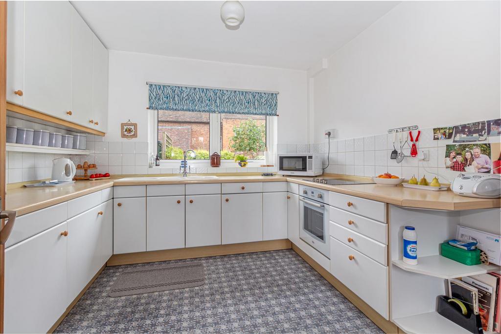 Kitche-2.jpg