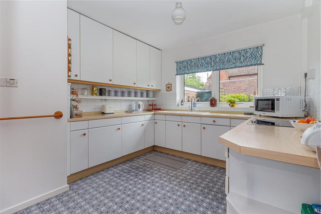 Kitchen-1.jpg