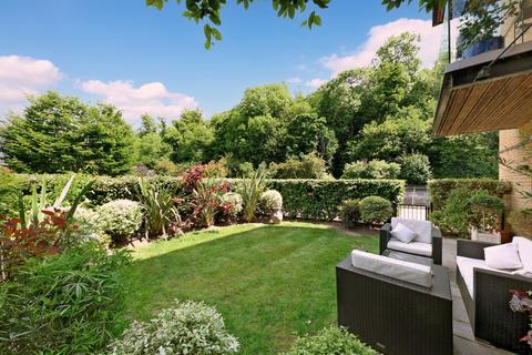 undefined, Glen Island, Taplow, Buckinghamshire, SL6