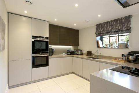 undefined, Glen Island, Taplow, Buckinghamshire, SL6