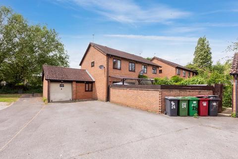 26 Baird Close, Slough, SL1 9HL