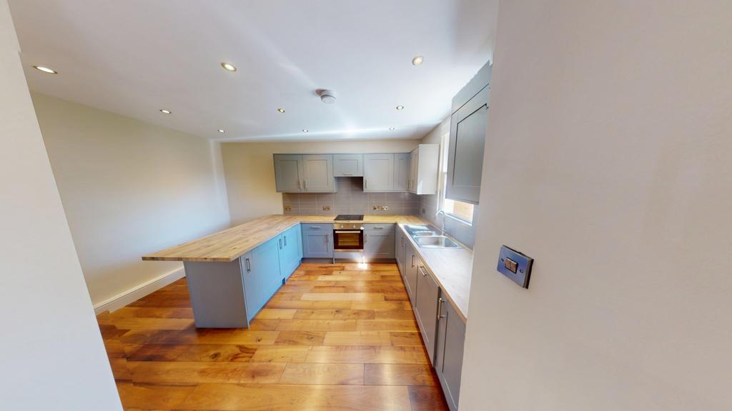 Flat-2-89-Western-Terrace-05122025 165438