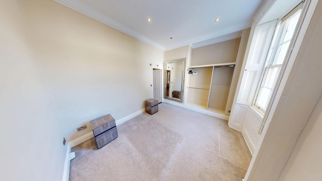 Flat-2-89-Western-Terrace-05122025 165928