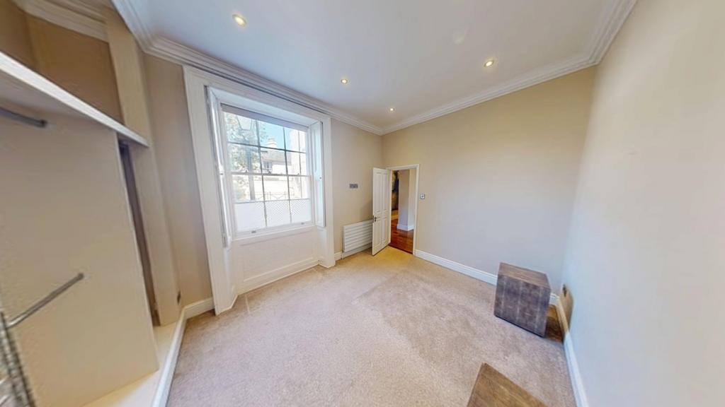 Flat-2-89-Western-Terrace-05122025 170018
