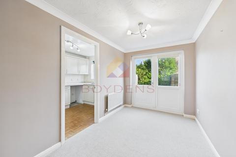 3 bedroom semi-detached house for sale, Titus Way, Colchester CO4