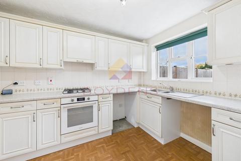 3 bedroom semi-detached house for sale, Titus Way, Colchester CO4