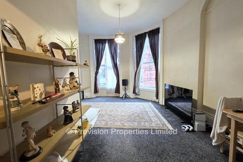 1 bedroom flat to rent, Moorland Road, Hyde Park LS6