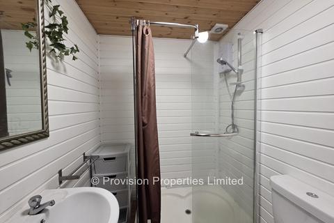 1 bedroom flat to rent, Moorland Road, Hyde Park LS6