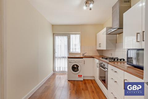 67 Collier Row Road, Romford, RM5 2AU