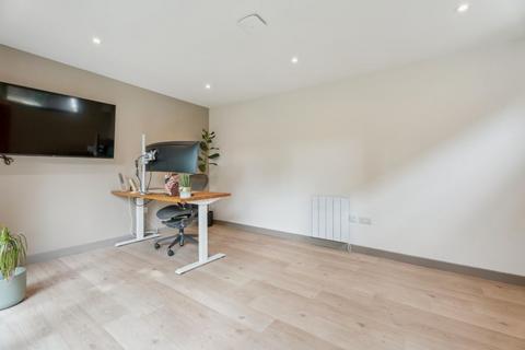 4 Birkett Way, Chalfont St Giles, HP8 4BH