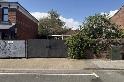 undefined, London Road, Portsmouth