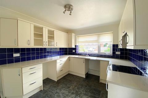 3 bedroom bungalow for sale, Eastergate, Bexhill-On-Sea