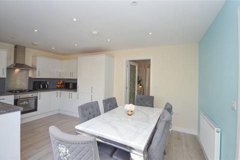 4 Bayfield Close, Sparcells, Swindon, SN5 5ER