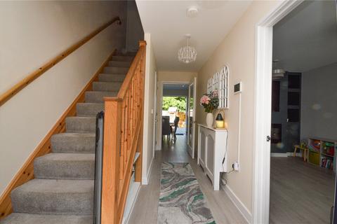 4 Bayfield Close, Sparcells, Swindon, SN5 5ER