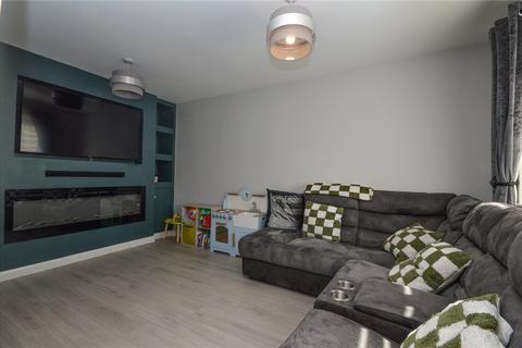 4 Bayfield Close, Sparcells, Swindon, SN5 5ER