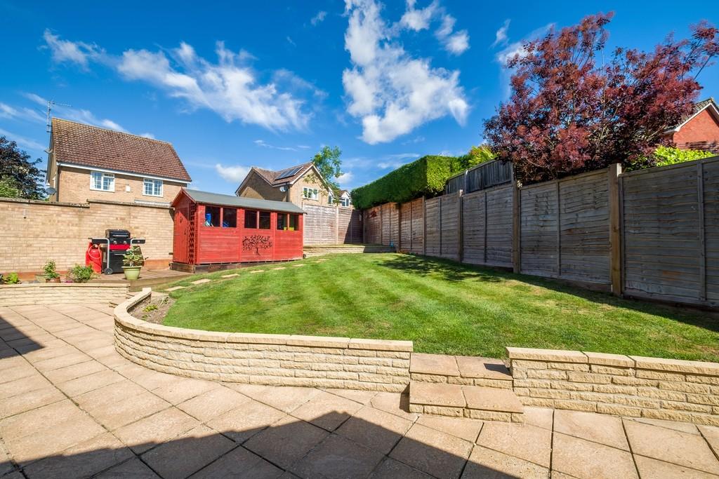 1440px 2 Plummer Close-38