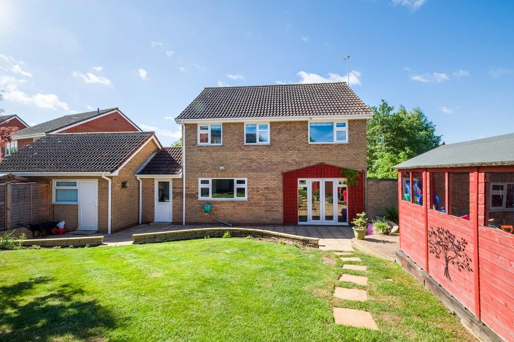 1440px 2 Plummer Close-39